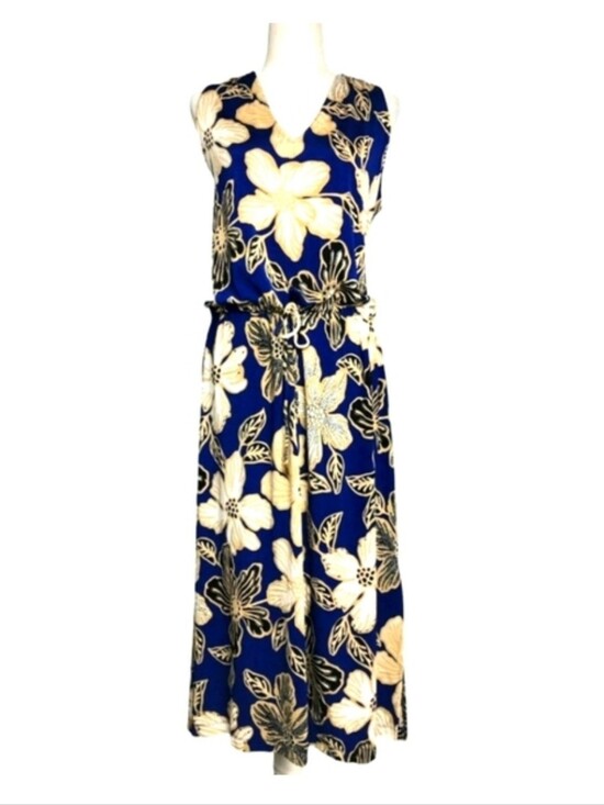 Travelers by Chico's Dresses & Skirts - Chico's By Travelers Blue Floral Sleeveless Maxi Dress